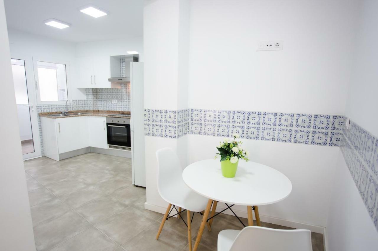 Enviable Location At Port Denia - Walk To Marineta Casiana Beach Extérieur photo